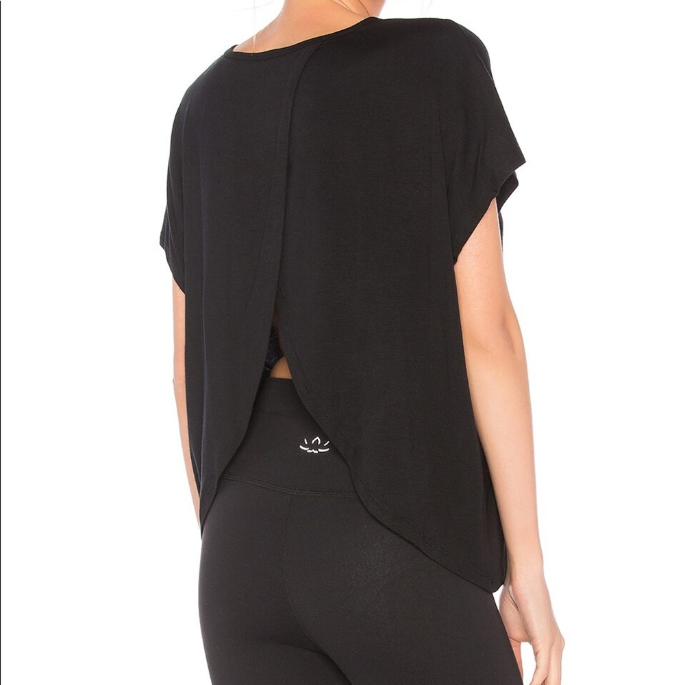 NWT Beyond yoga Black easy does it tee